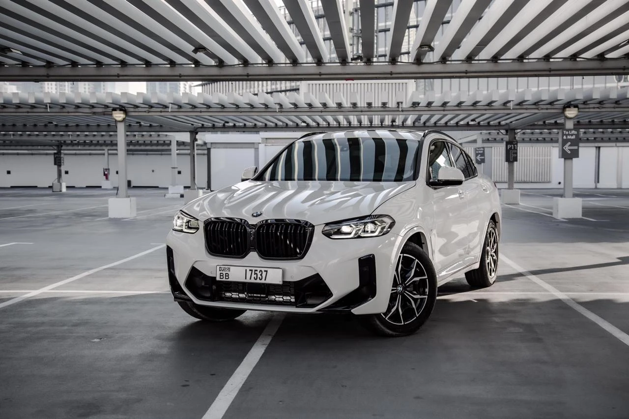 BMW X4 2022 - SUV thumbnail NaN